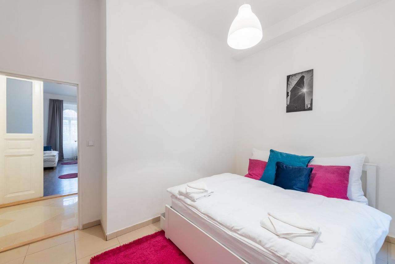 Tesnov Residence Grande Apartments Prága Kültér fotó
