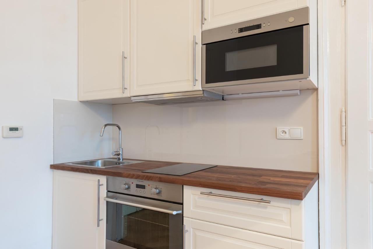 Tesnov Residence Grande Apartments Prága Kültér fotó